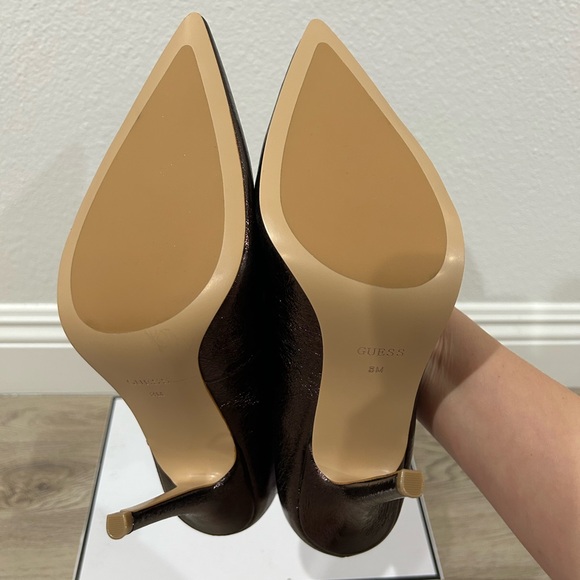 Guess Napril Dress Pump Heels - Picture 9 of 11